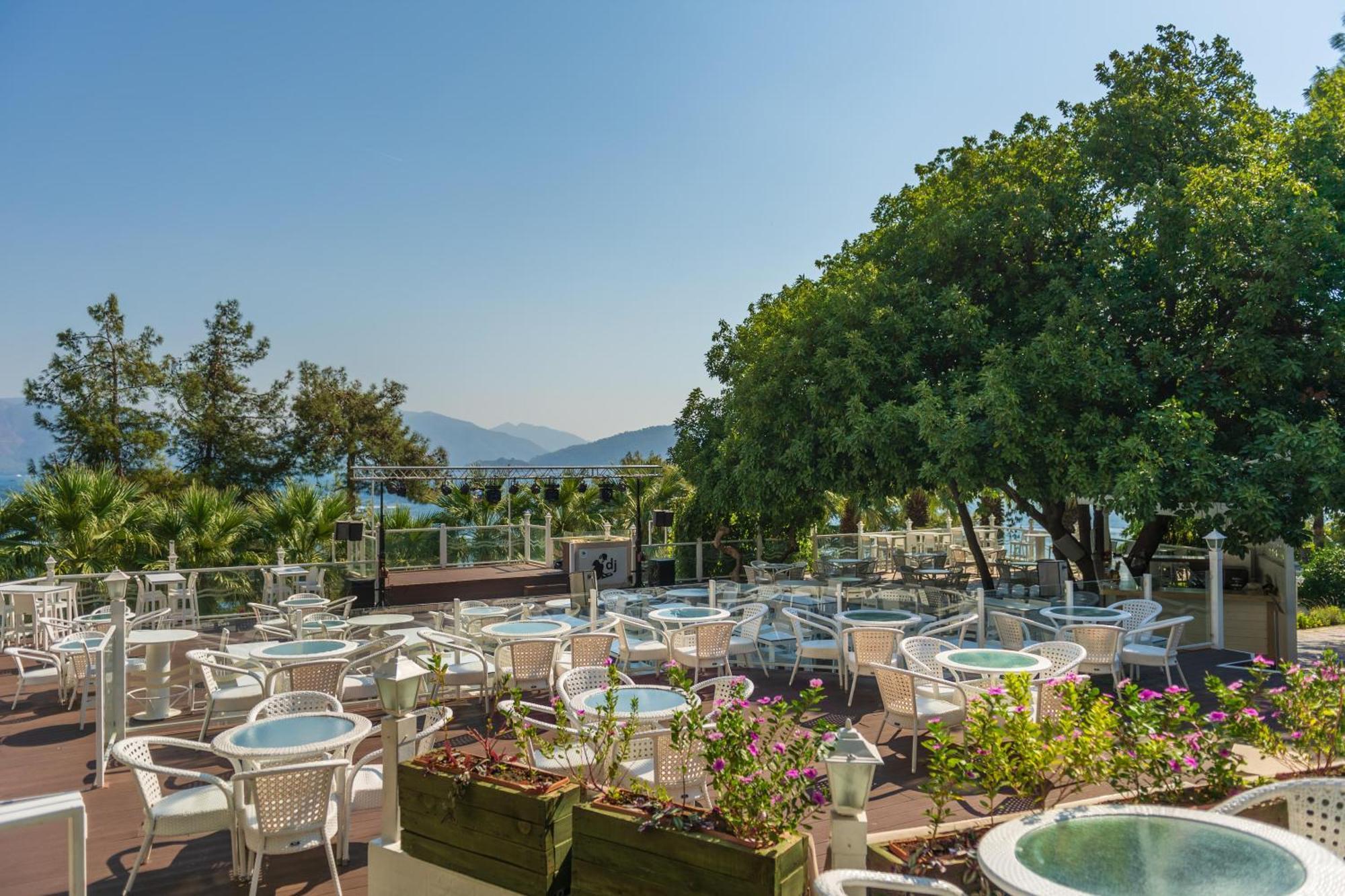 Labranda Mares Marmaris Hotel Exteriör bild The Terrace