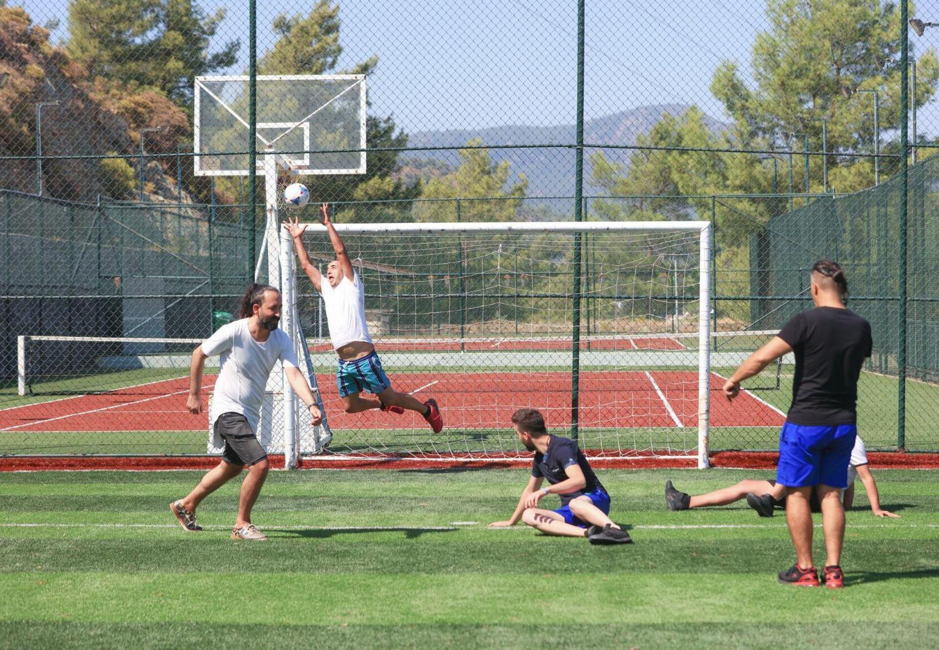 Labranda Mares Marmaris Hotel Exteriör bild Basketball at the 2015 Maccabiah Games